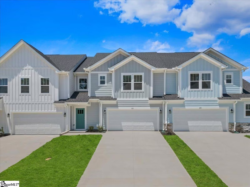 212 Leisure Lane
