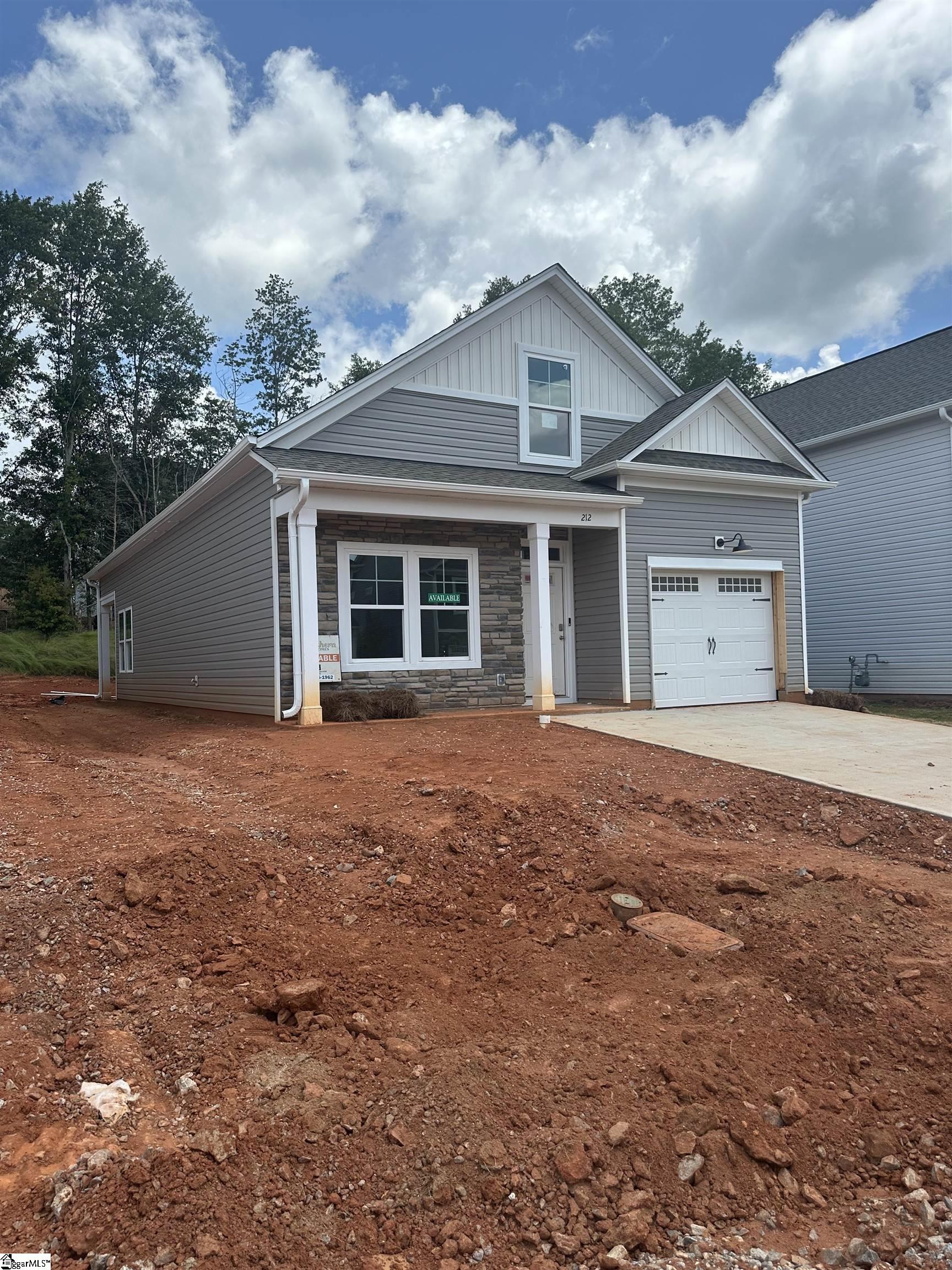Property image 2 of 212 Brown Circle in Brownstone Park, Easley, SC 29642