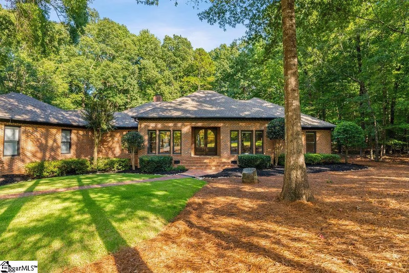 Property image 2 at 128 Fox Trace, Simpsonville, SC 29680-7000