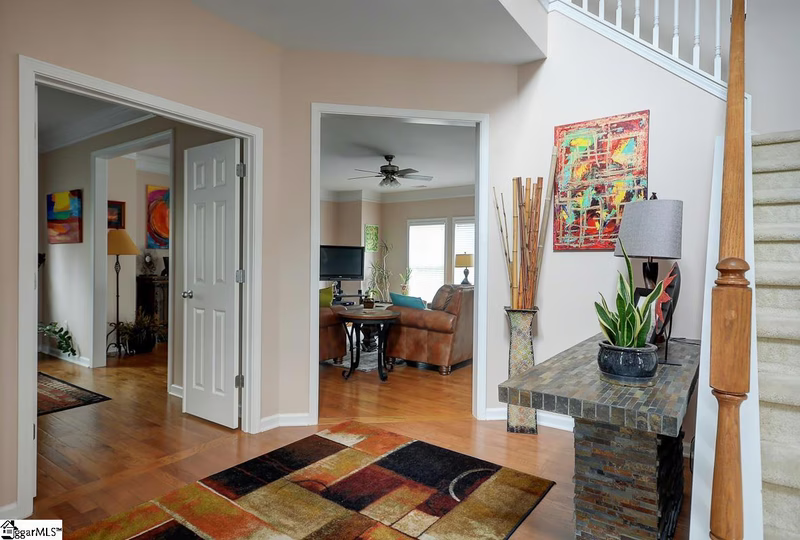 Property image 2 at 8 Creekstone Court, Greenville, SC 29609