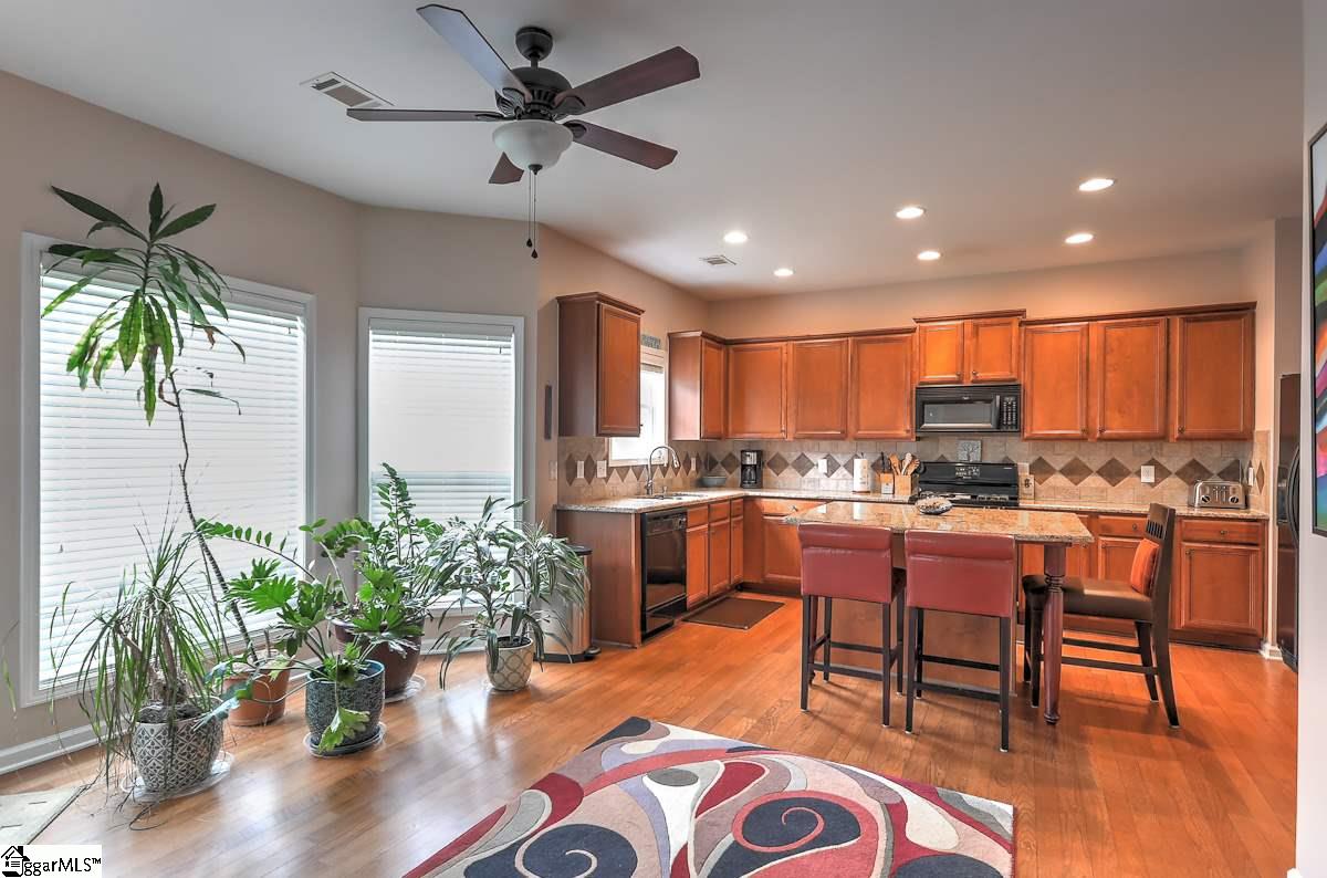 Property image 5 of 8 Creekstone Court in Richland Creek at North Main, Greenville, SC 29609