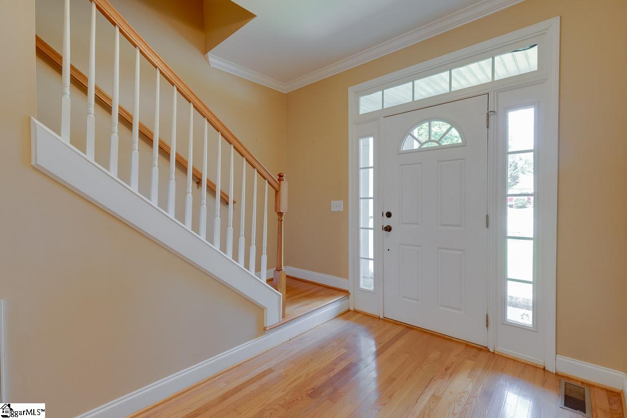 Property image 5 of 1 Summercrest Circle in Summerwalk, Simpsonville, SC 29681