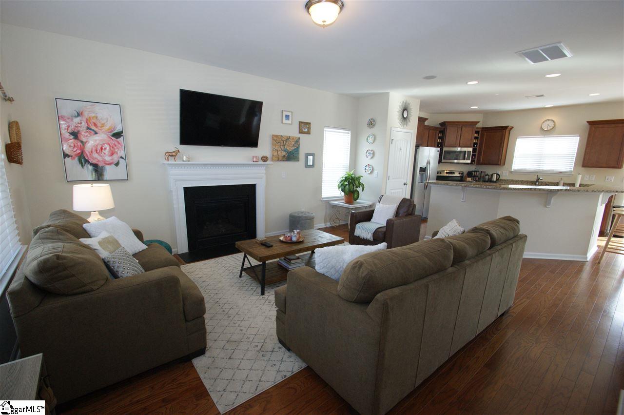 Property image 4 of 317 Faulkner Drive in Tyger Shoals, Moore, SC 29369