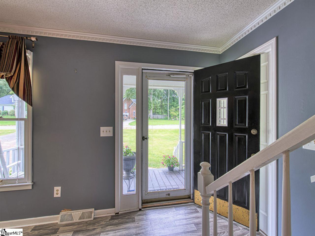 Property image 5 of 108 Wyatt Oaks Court in Wyatt Oaks, Easley, SC 29642