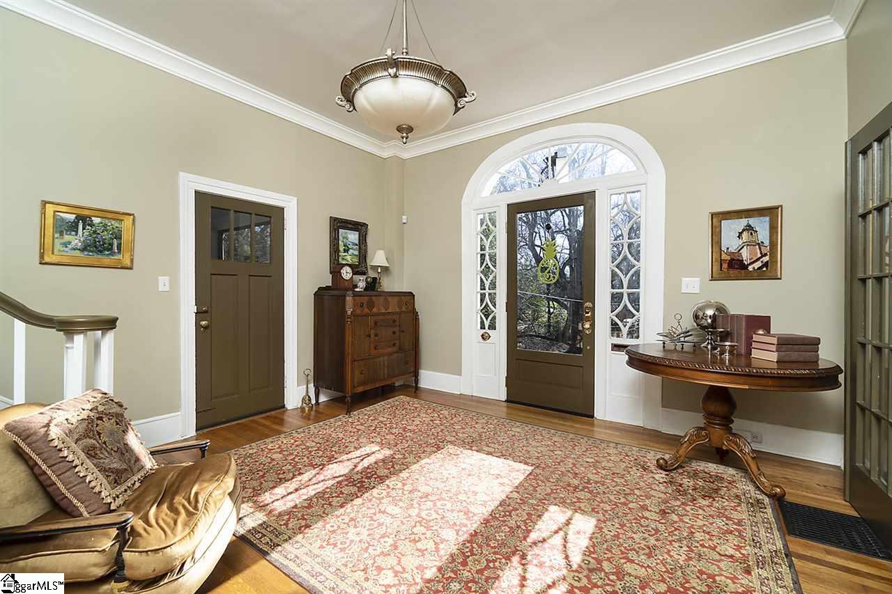 Property image 2 of 211 Walnut Street in Overbrook Historic, Greenville, SC 29607