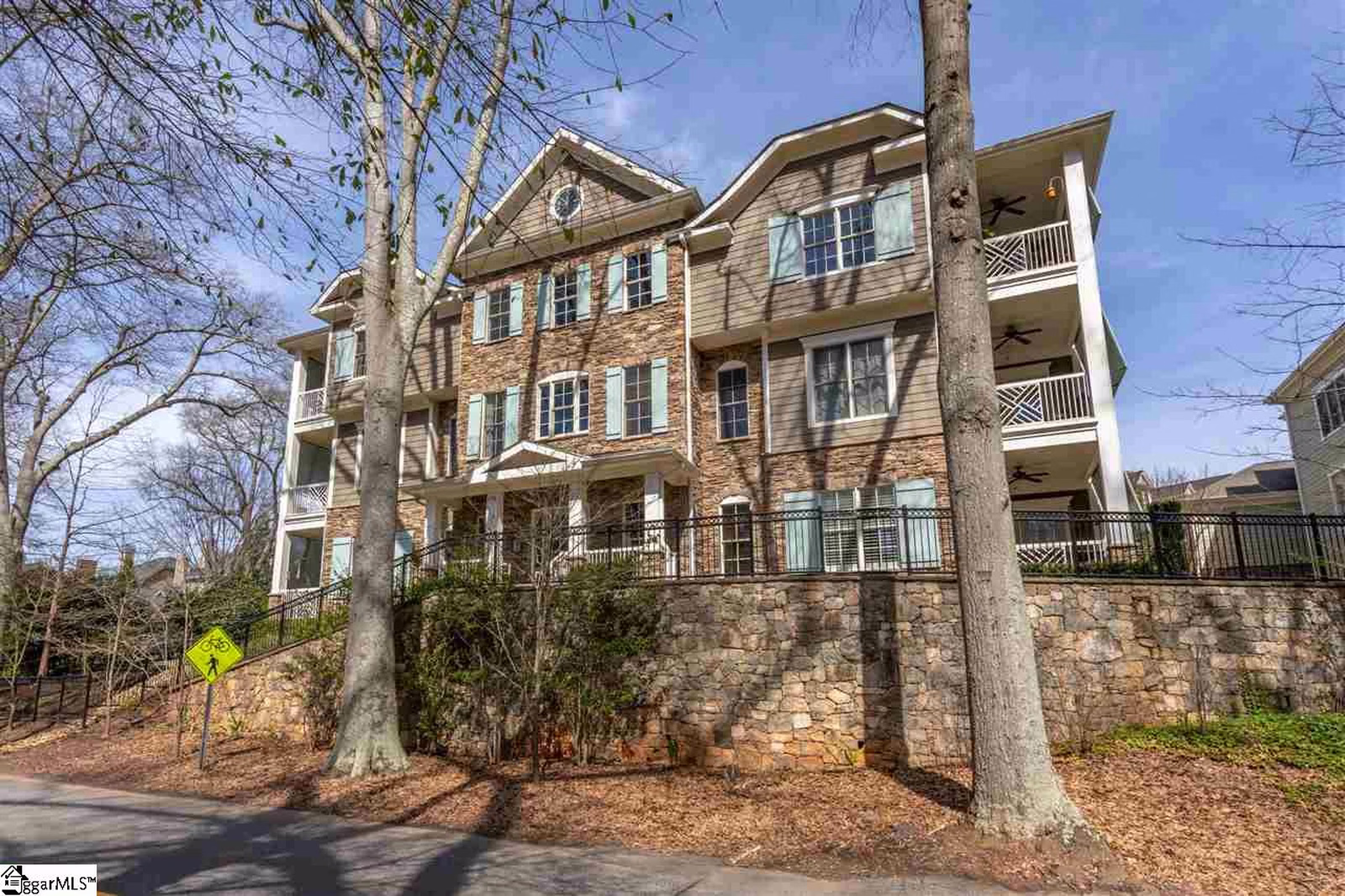 Property image 1 at 176 Ridgeland Drive, Greenville, SC 29601