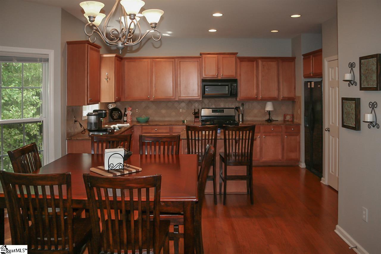 Property image 4 of 31 Richland Creek Drive in Richland Creek at North Main, Greenville, SC 29609