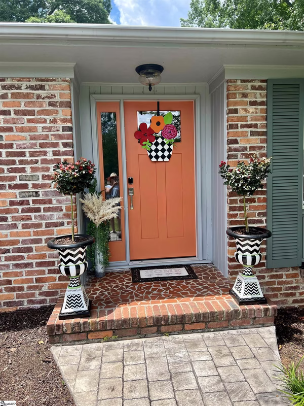 Property image 2 at 101 Andover Road, Greenville, SC 29615