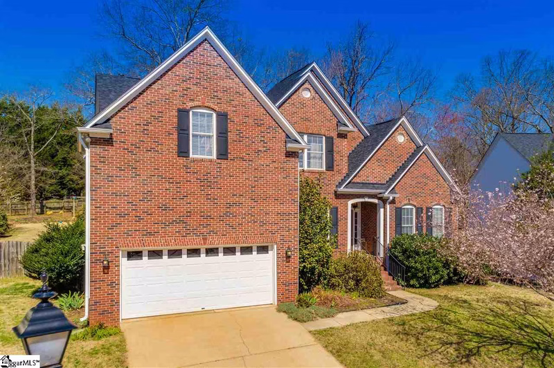 11 Wolf Den Drive