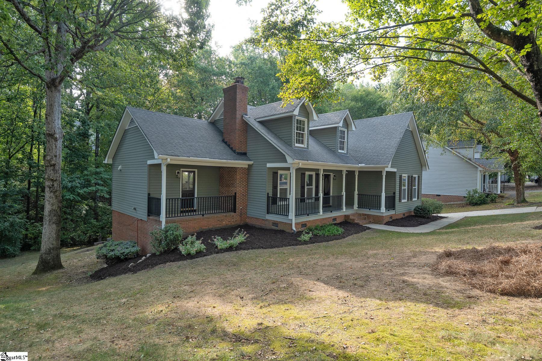Property image 2 of 1103 Half Mile Way in Half Mile Lake, Greenville, SC 29609