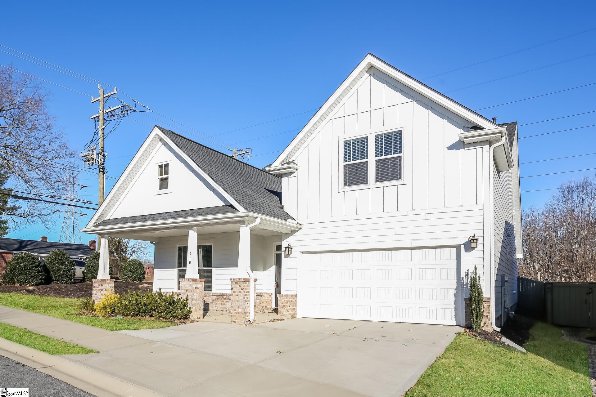 Property image 2 of 510 Dewy Meadows Drive in Gray Fox Run, Taylors, SC 29687