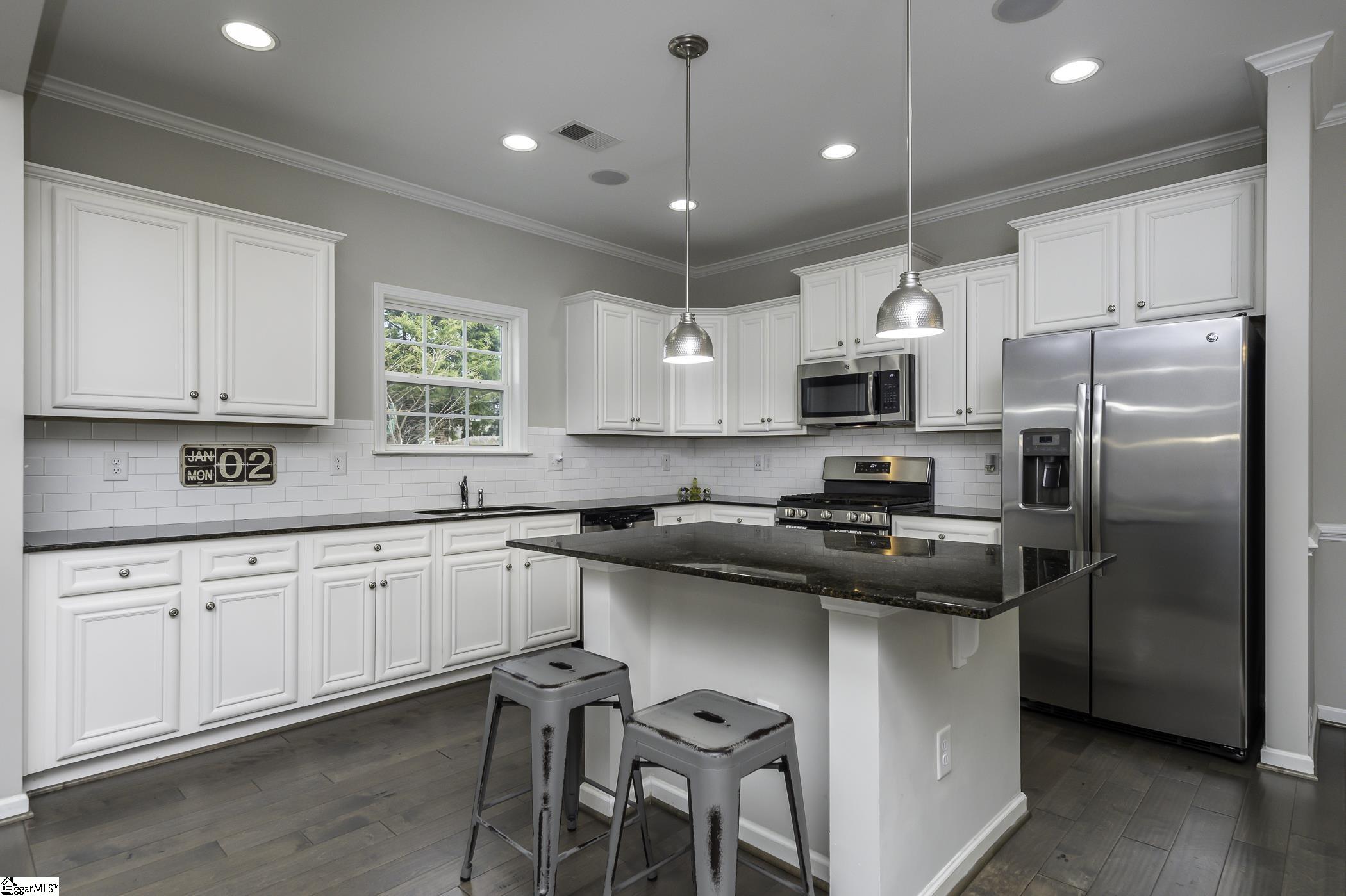 Property image 3 of 18 Chadmore Street in Victoria Park, Simpsonville, SC 29680