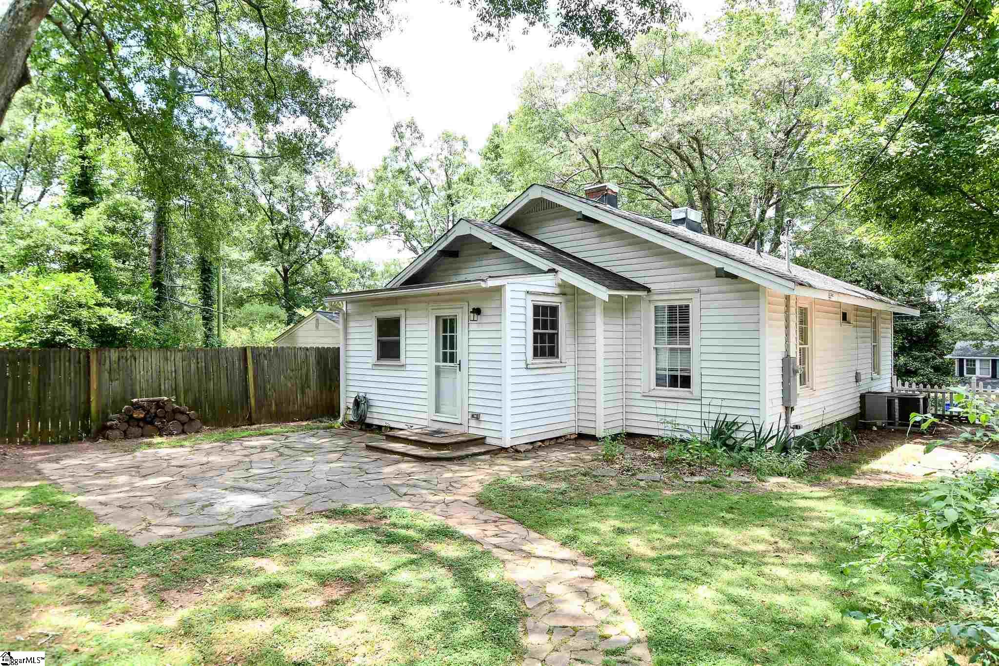 Property image 5 of 17 Jedwood Drive in Overbrook Historic, Greenville, SC 29607
