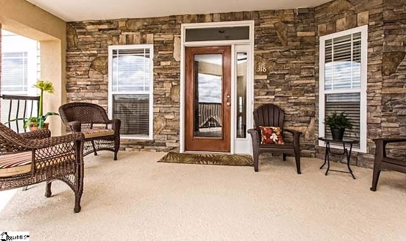Property image 3 at 300 Rocky Top Drive, Greenville, SC 29615