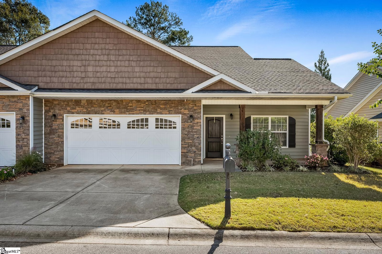 Property image 1 at 40 Hillsborough Drive, Anderson, SC 29621