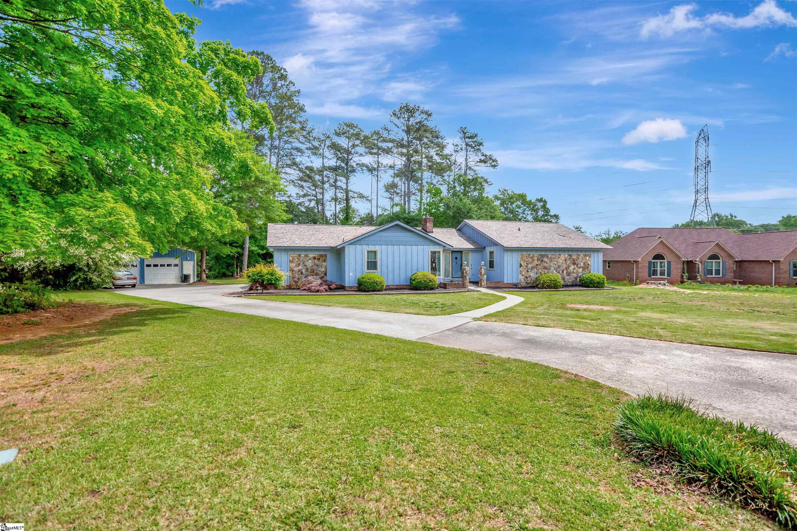 Property image 1 at 111 Regency Circle, Anderson, SC 29625-2532