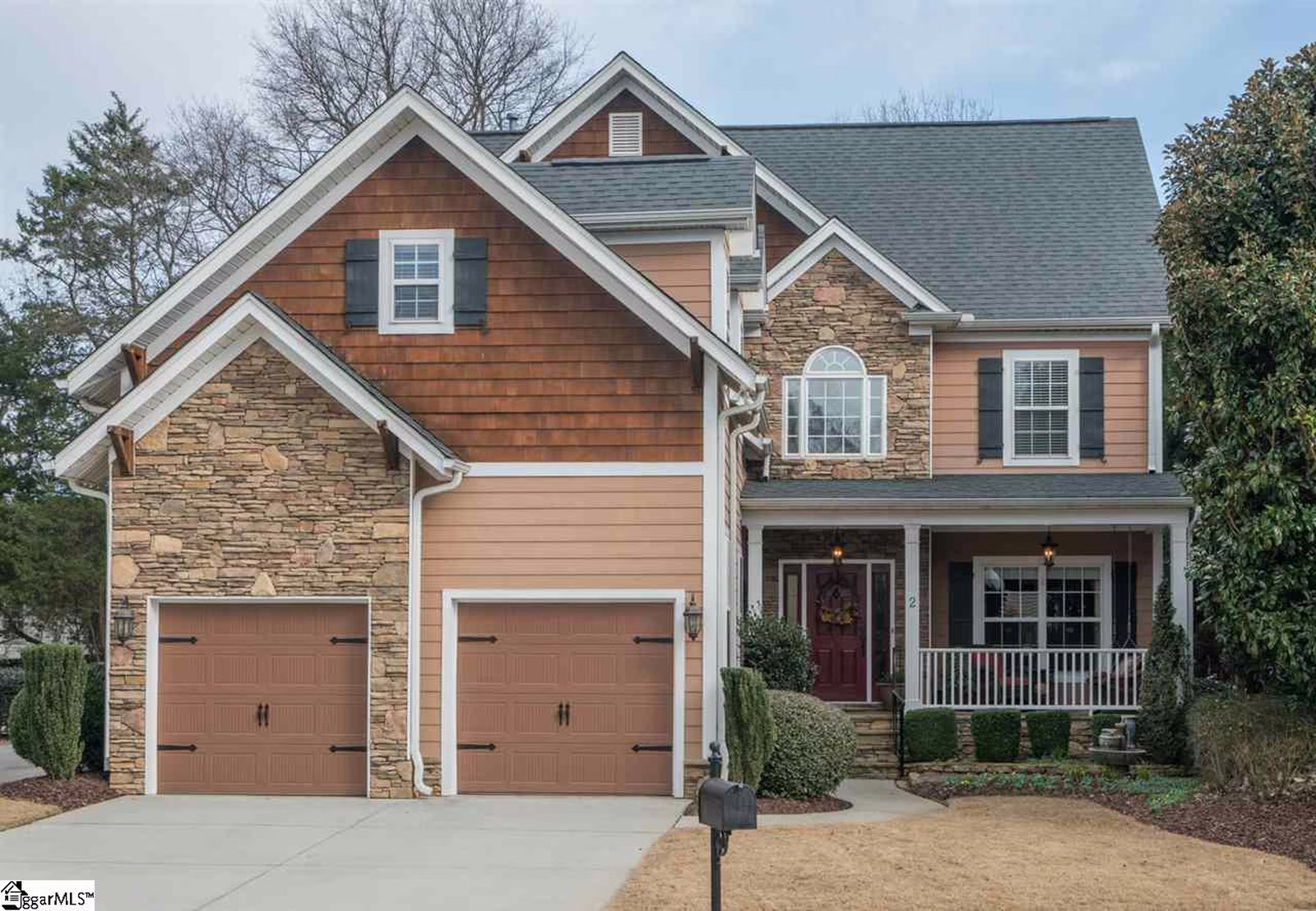 Property image 1 at 2 Applewood Drive, Greenville, SC 29615-2861