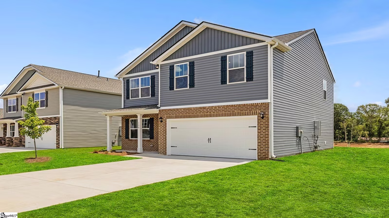 Property image 2 at 108 Depot Circle, Greenwood, SC 29646
