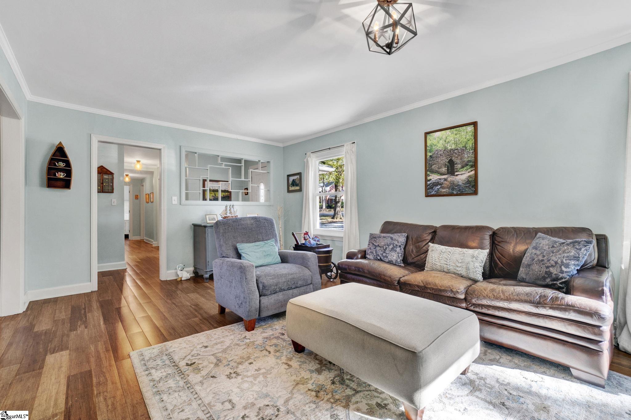 Property image 4 of 500 Chestnut Street in College View, Clinton, SC 29325