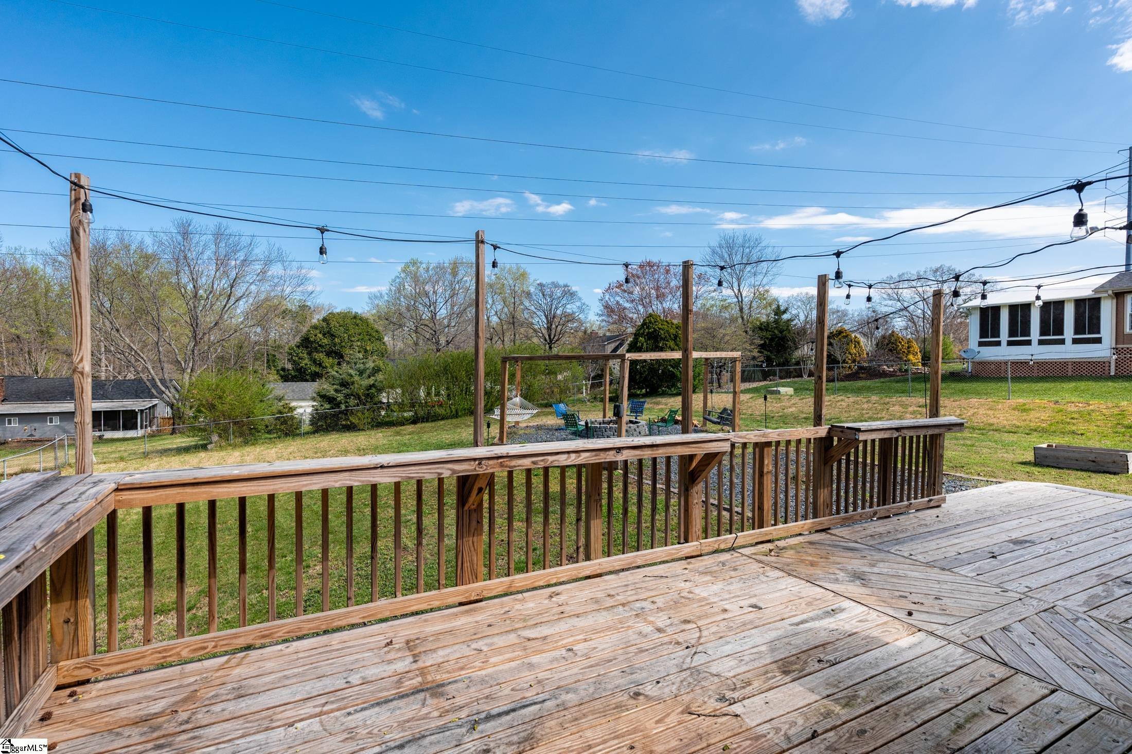 Property image 2 of 6 Huntley Castle Court in Gray Fox Run, Taylors, SC 29687