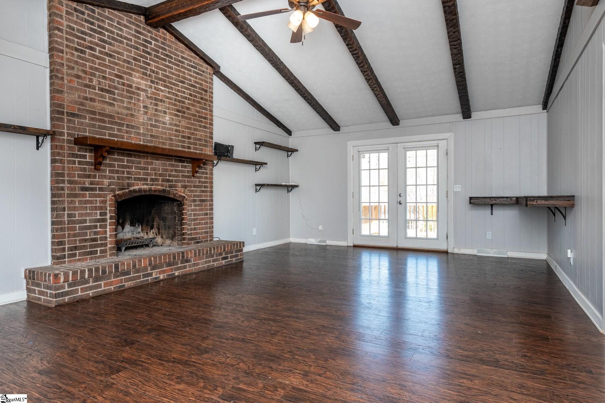 Property image 4 of 6 Huntley Castle Court in Gray Fox Run, Taylors, SC 29687