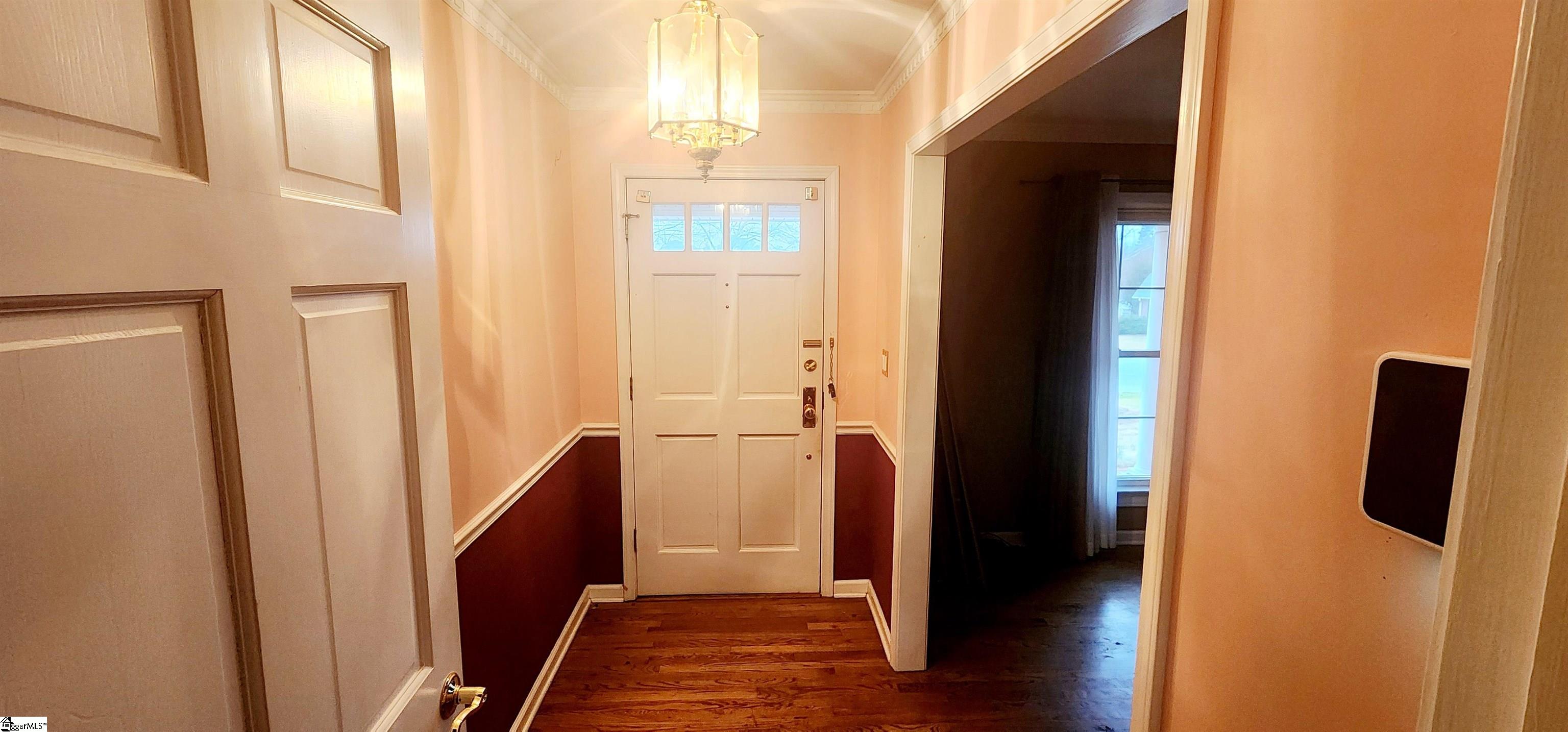 Property image 3 of 101 Iverson Street in Heritage Hills, Greenville, SC 29615
