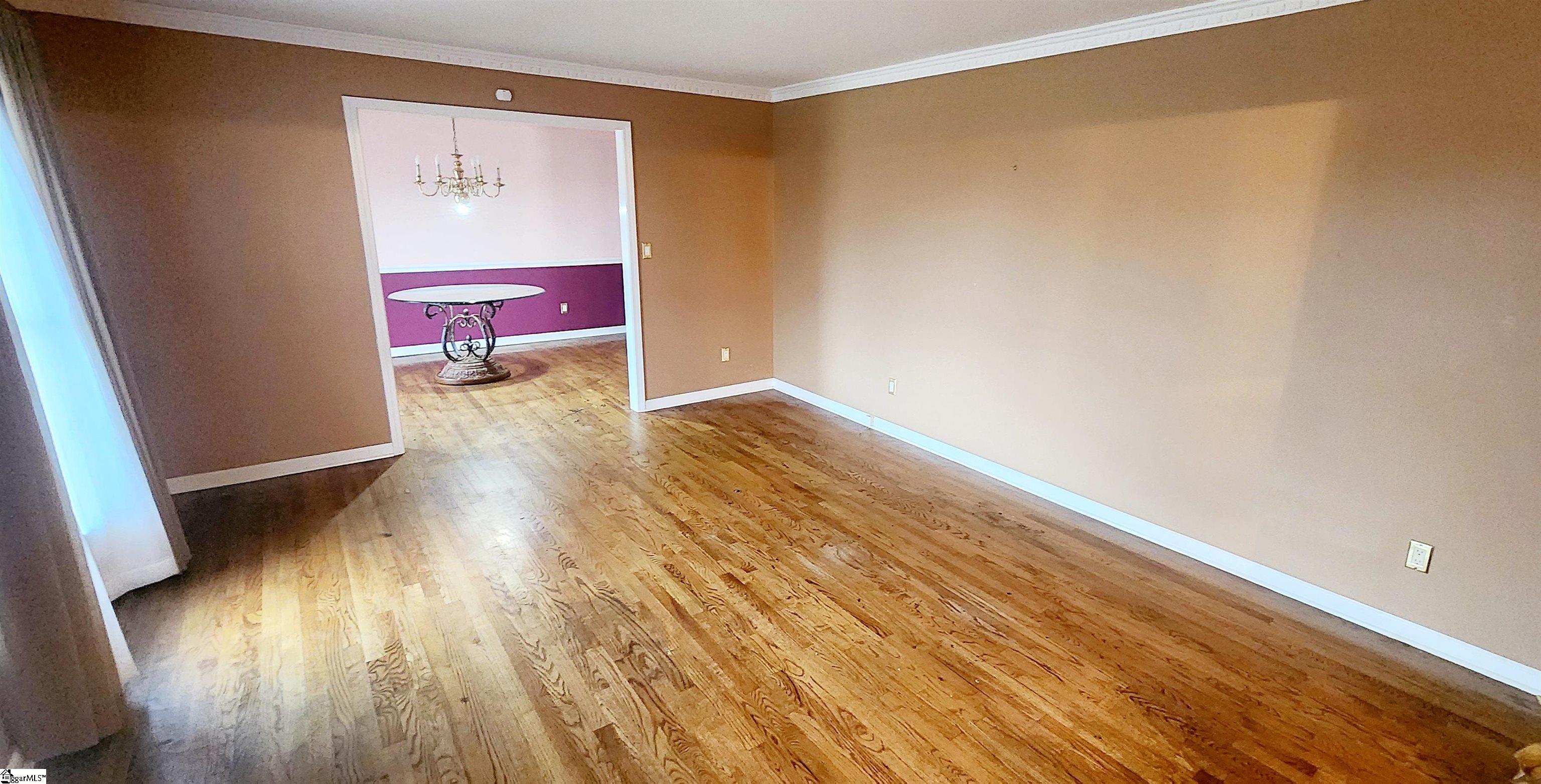 Property image 4 of 101 Iverson Street in Heritage Hills, Greenville, SC 29615