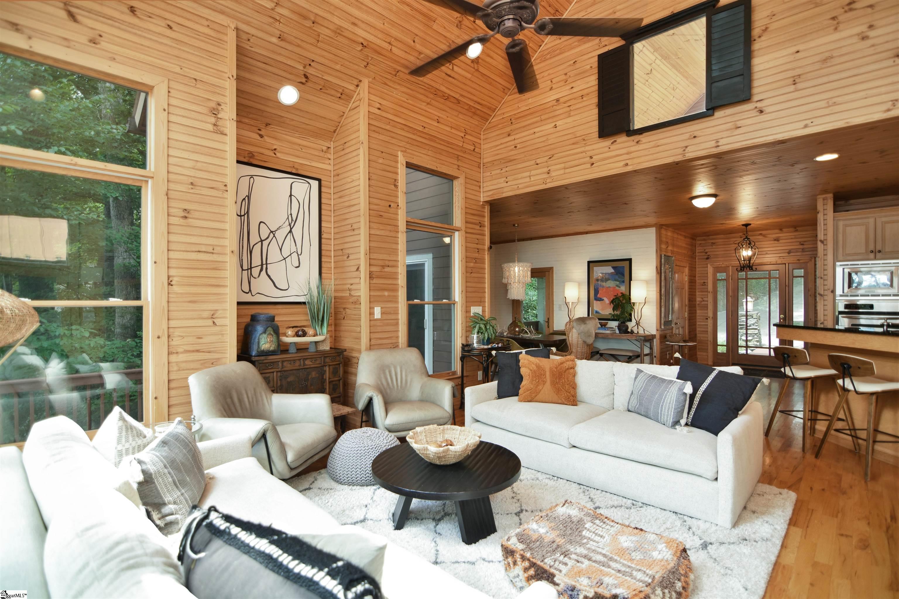 Property image 5 of 10 Woodbine Drive in Cliff Ridge at Caesars Head, Cleveland, SC 29635