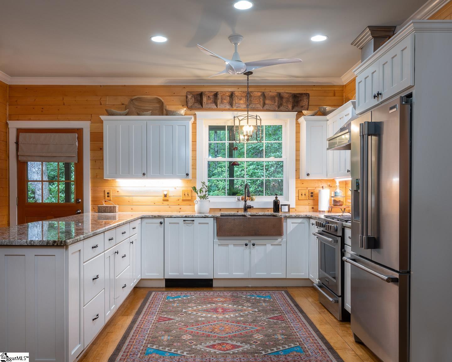 Property image 4 of 512 Cliff Ridge Drive in Cliff Ridge at Caesars Head, Cleveland, SC 29635