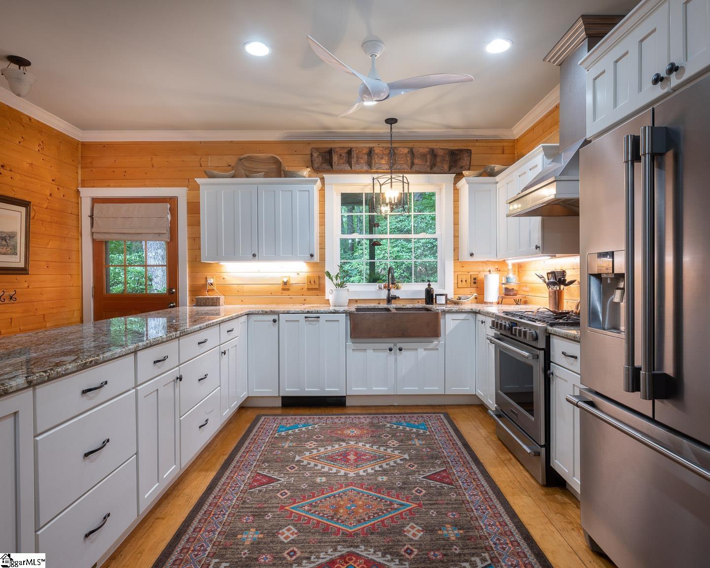 Property image 5 of 512 Cliff Ridge Drive in Cliff Ridge at Caesars Head, Cleveland, SC 29635