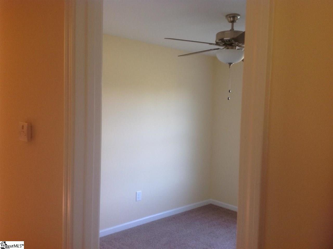 Property image 4 of 203 Essex Drive in Hampton Woods, Clinton, SC 29325