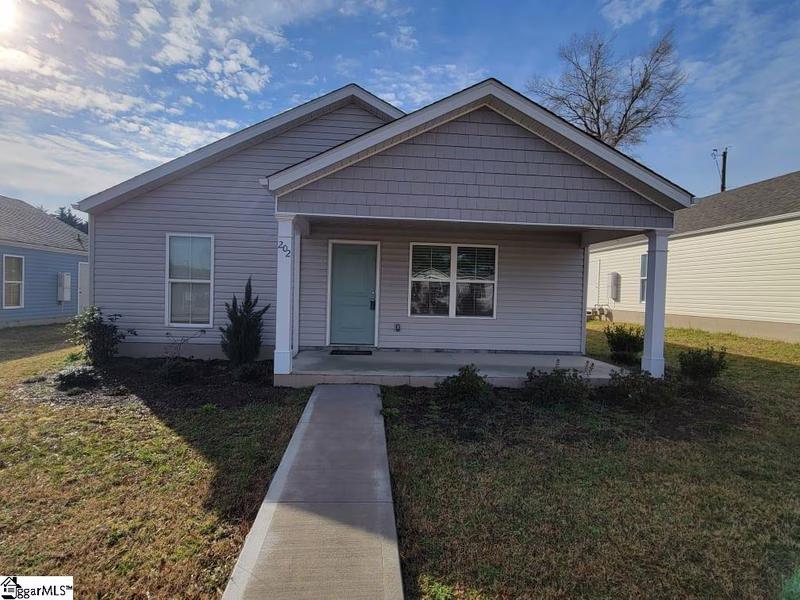 Property image 3 at 202 Dillon Drive, Clinton, SC 29325