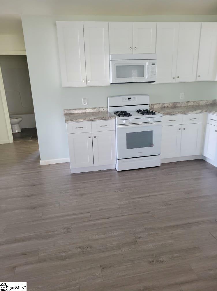 Property image 4 of 202 Dillon Drive in Blossom Meadows, Clinton, SC 29325