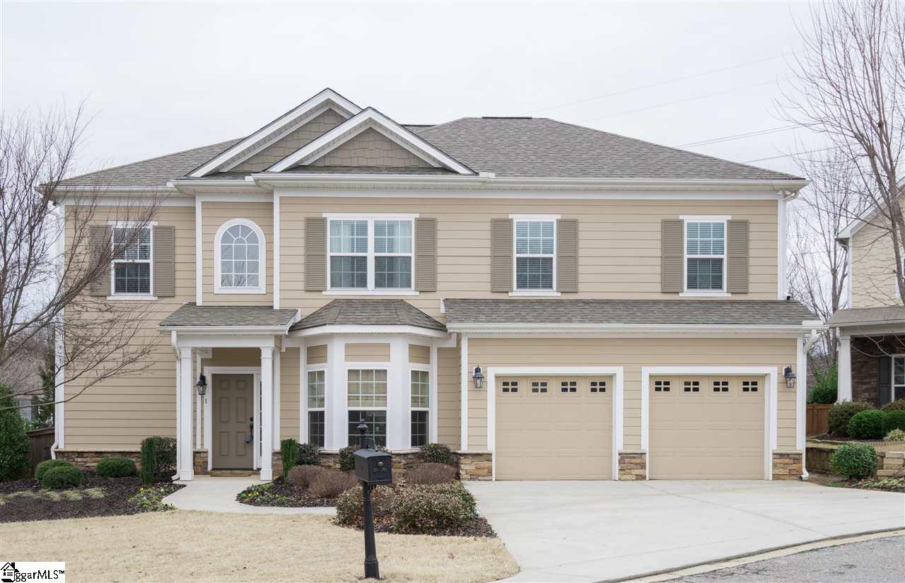 Property image 4 of 1 Majestic Oak Court in Richland Creek at North Main, Greenville, SC 29609