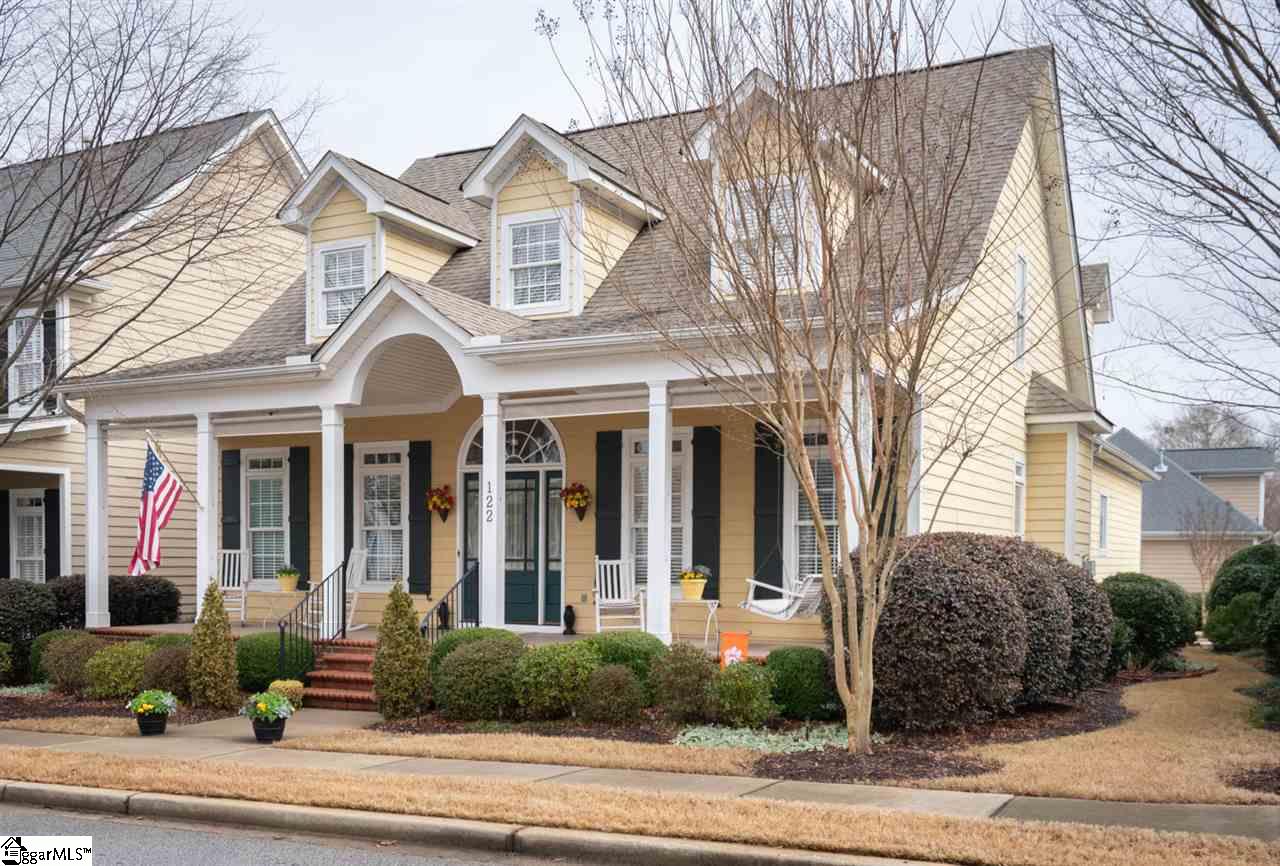 Property image 2 of 122 Applewood Drive in Tuscan Woods, Greenville, SC 29615