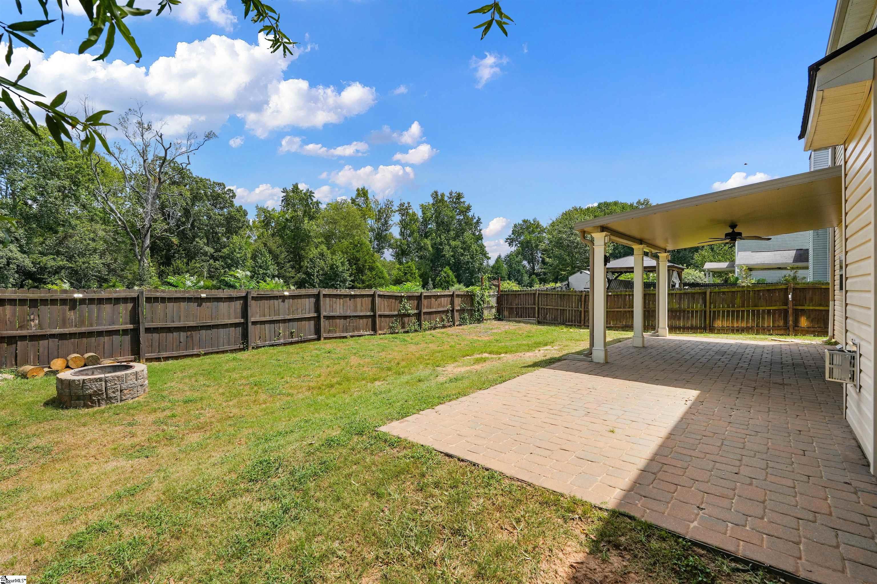 Property image 5 of 201 Chesnut Grove Lane in Victoria Park, Simpsonville, SC 29680