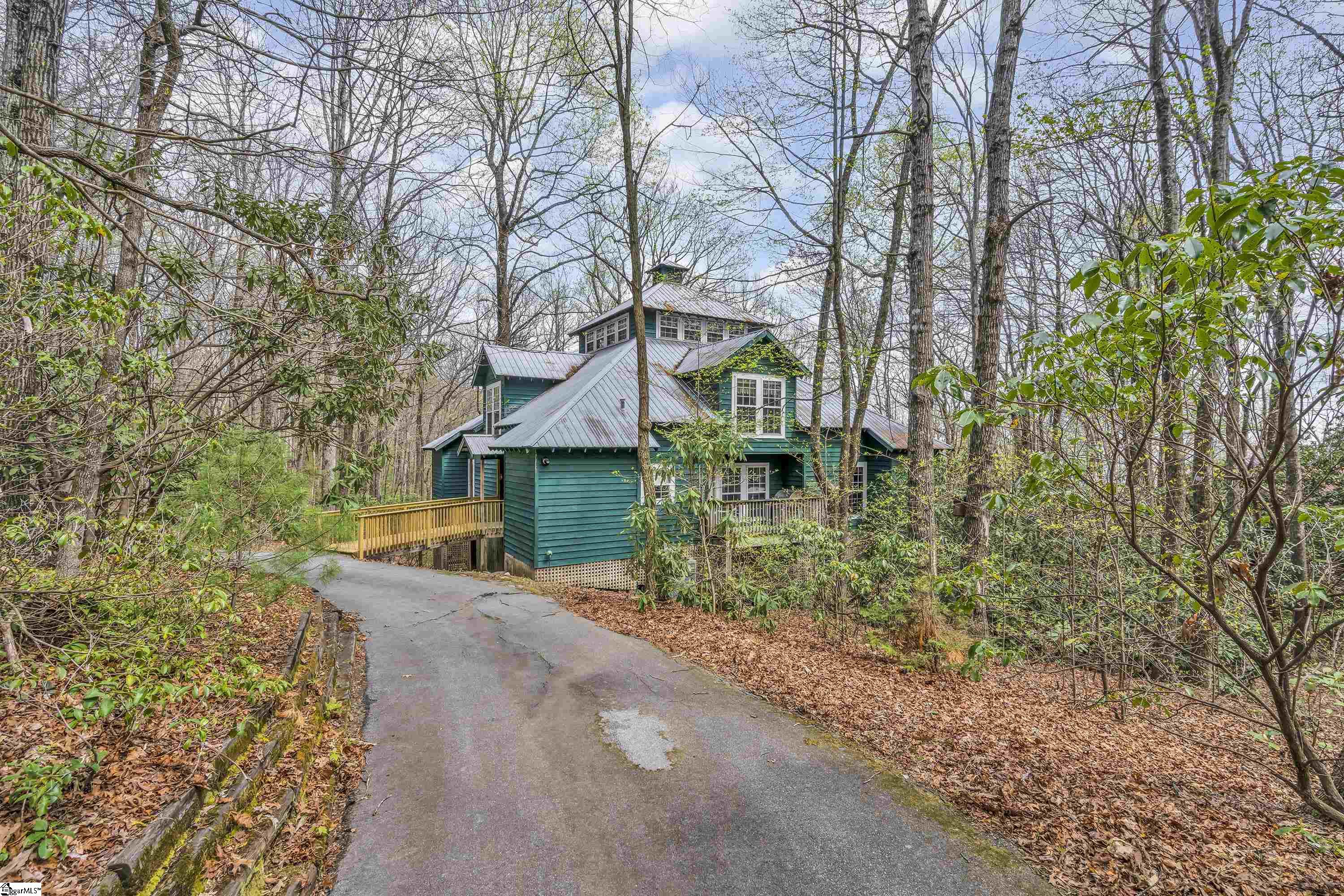 Property image 5 of 304 Cliff Ridge Drive in Cliff Ridge at Caesars Head, Cleveland, SC 29635