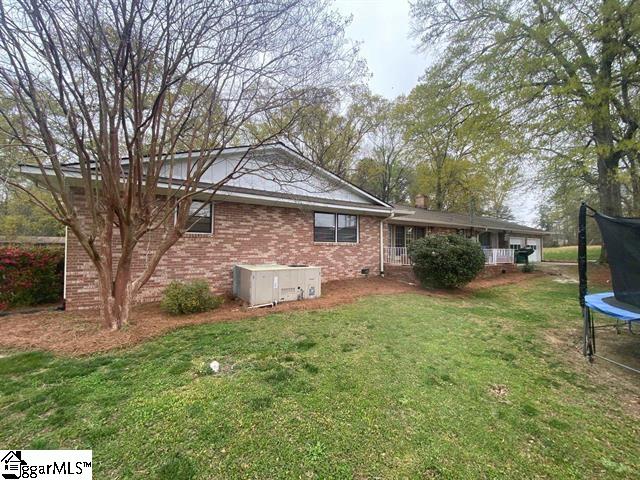 Property image 3 of 106 Ansel Drive in College View, Clinton, SC 29325