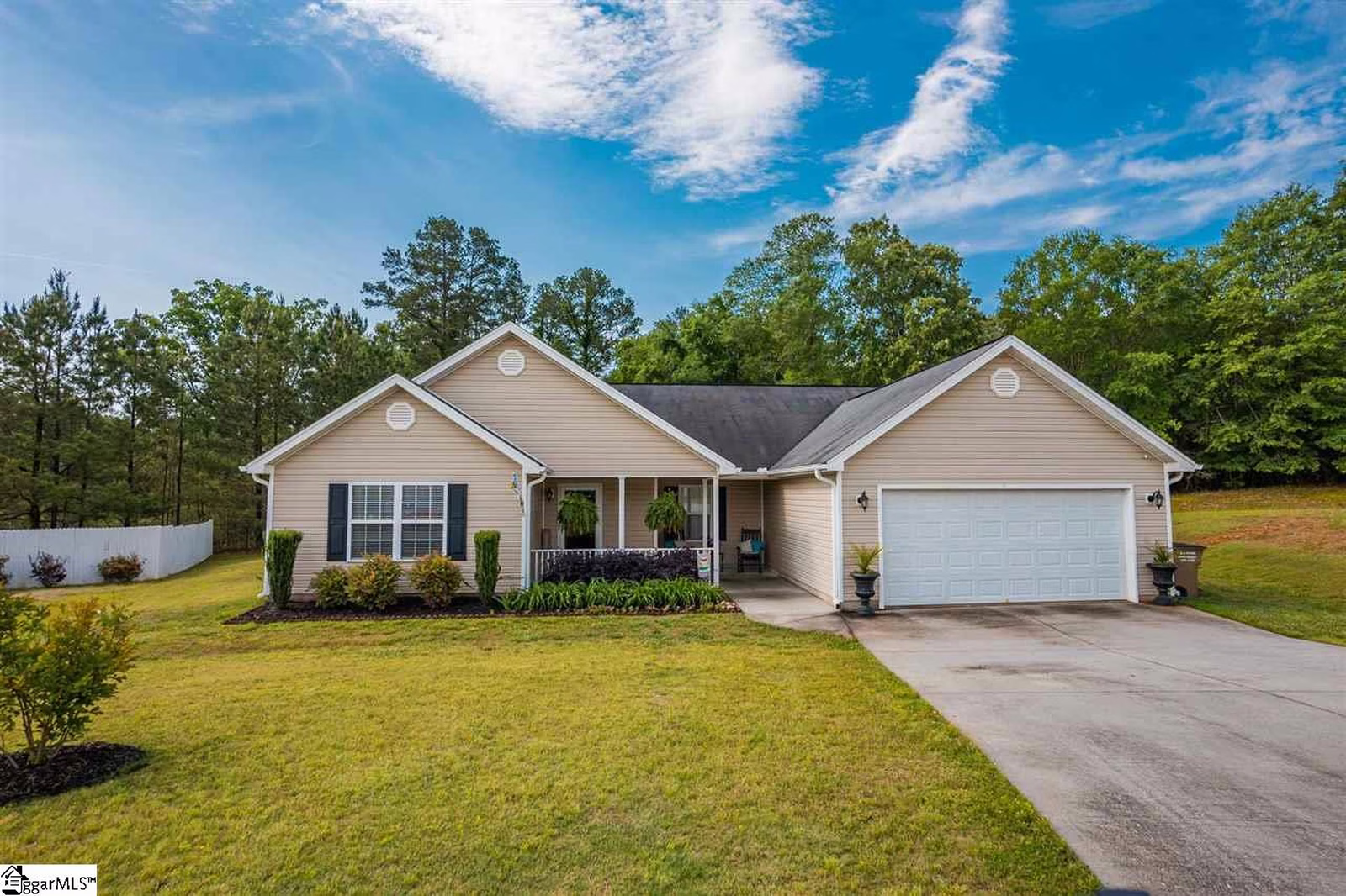 Property image 1 at 136 Palm Branch Way, Anderson, SC 29621