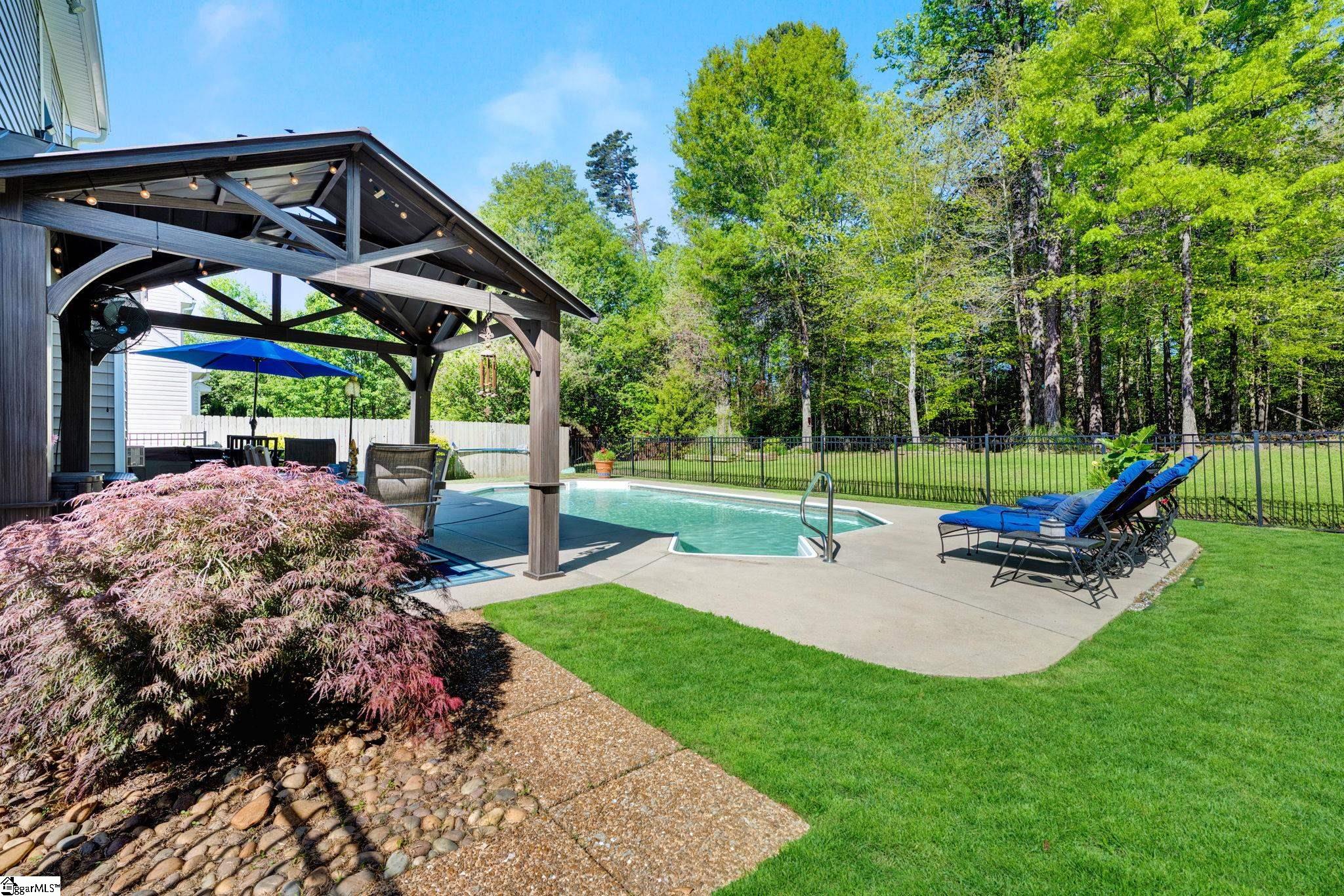 Property image 2 of 220 Kylemore Lane in Lismore Park, Greer, SC 29650