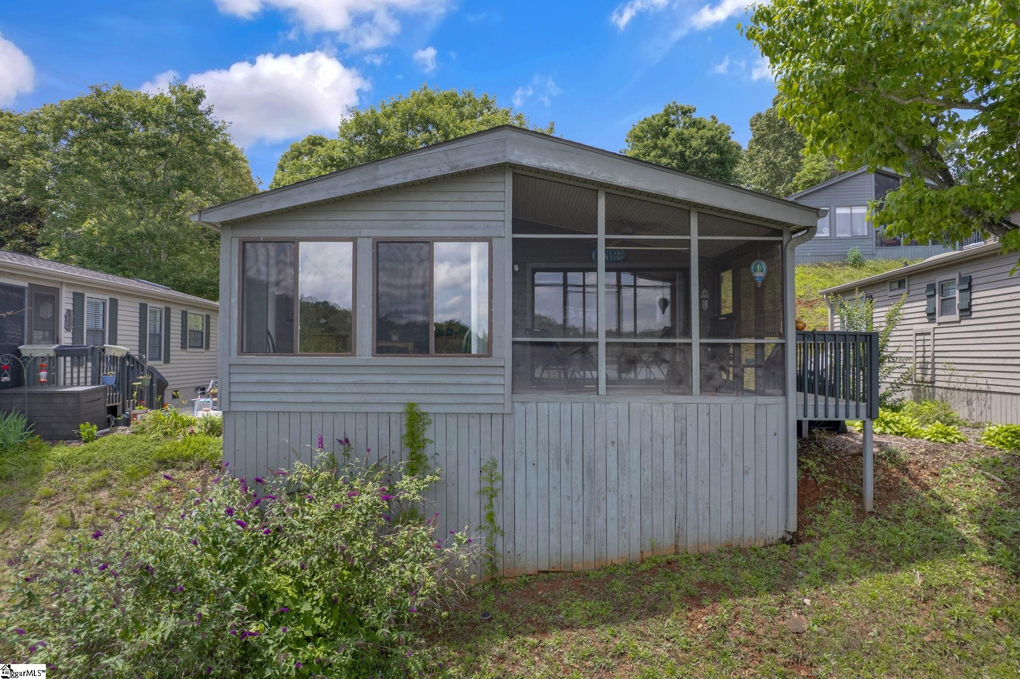 Property image 2 of 1230 Melton Road in Backwater Landing, West Union, SC 29696