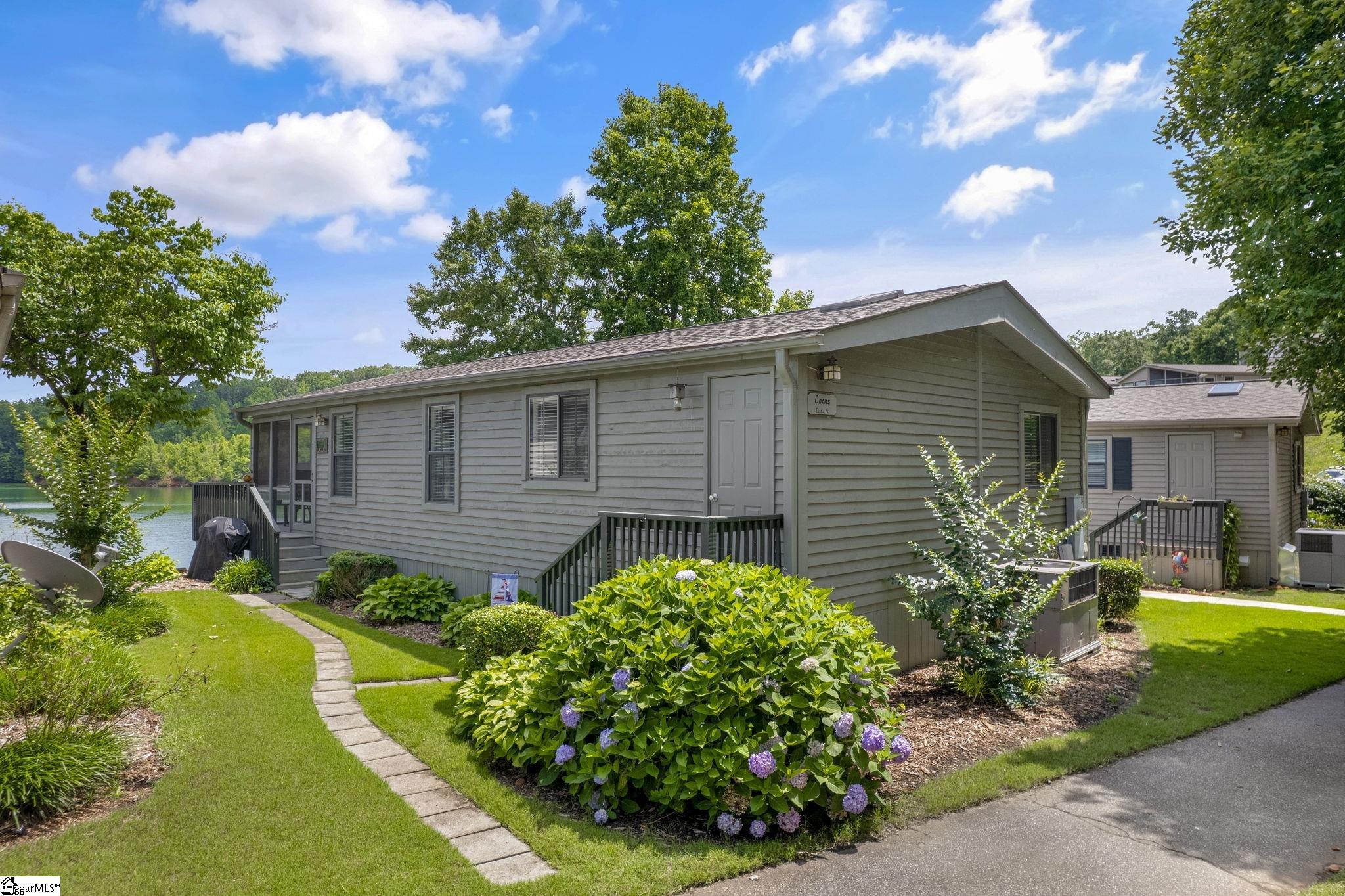 Property image 4 of 1230 Melton Road in Backwater Landing, West Union, SC 29696