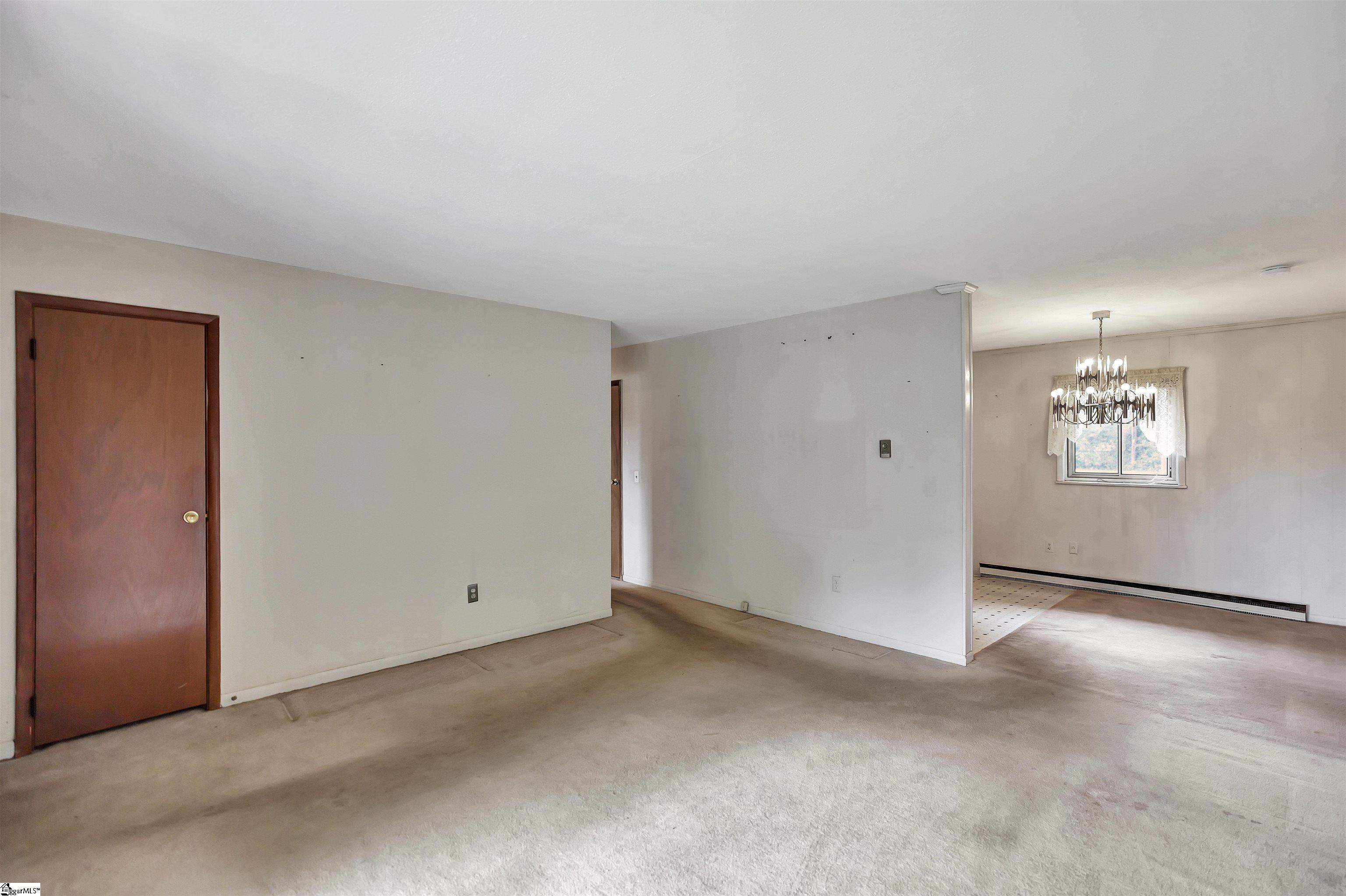 Property image 4 of 203 Fleming Drive in Fairfield Acres, Anderson, SC 29621