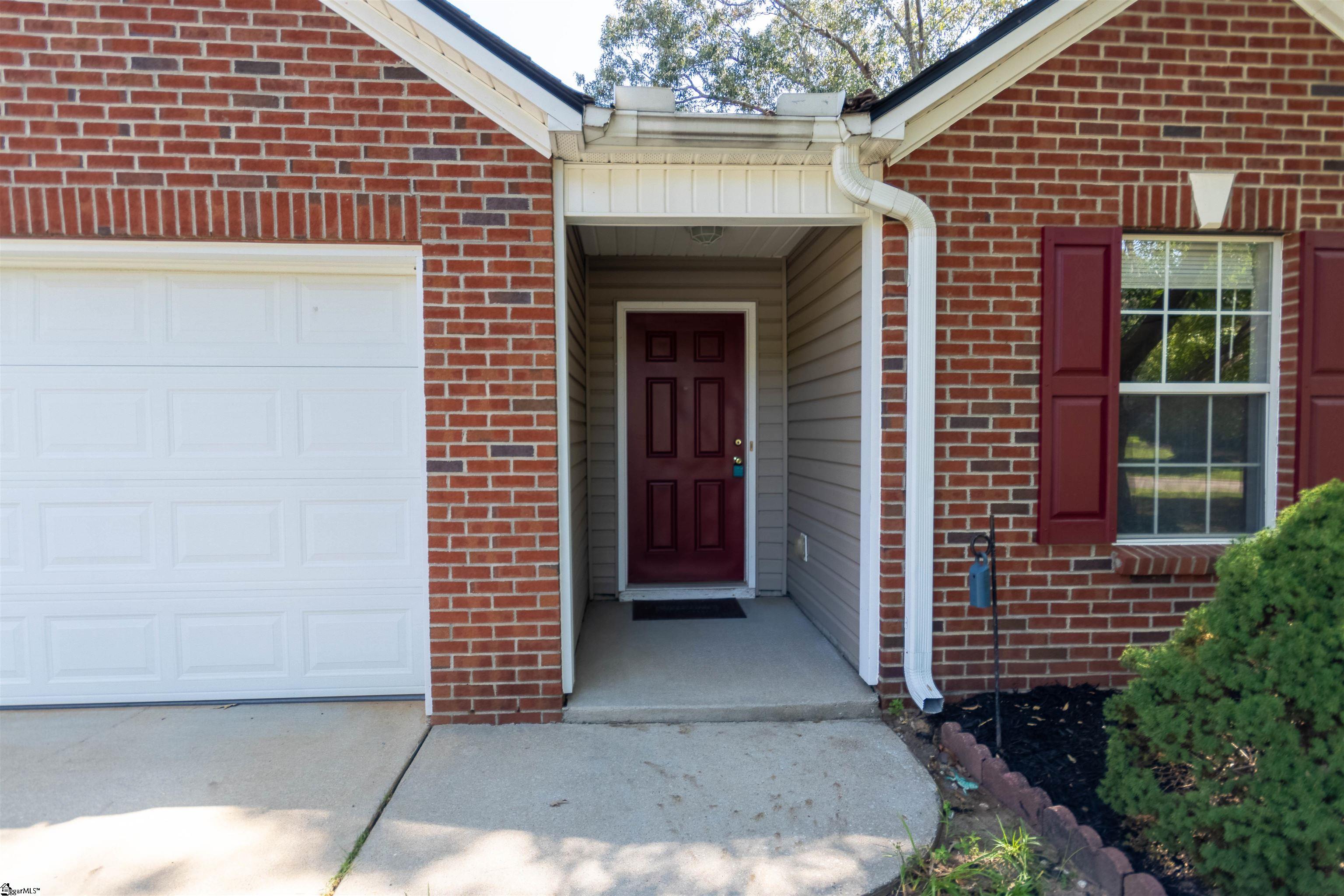 Property image 2 of 307 APPLETON Lane in The Grove, Mauldin, SC 29662