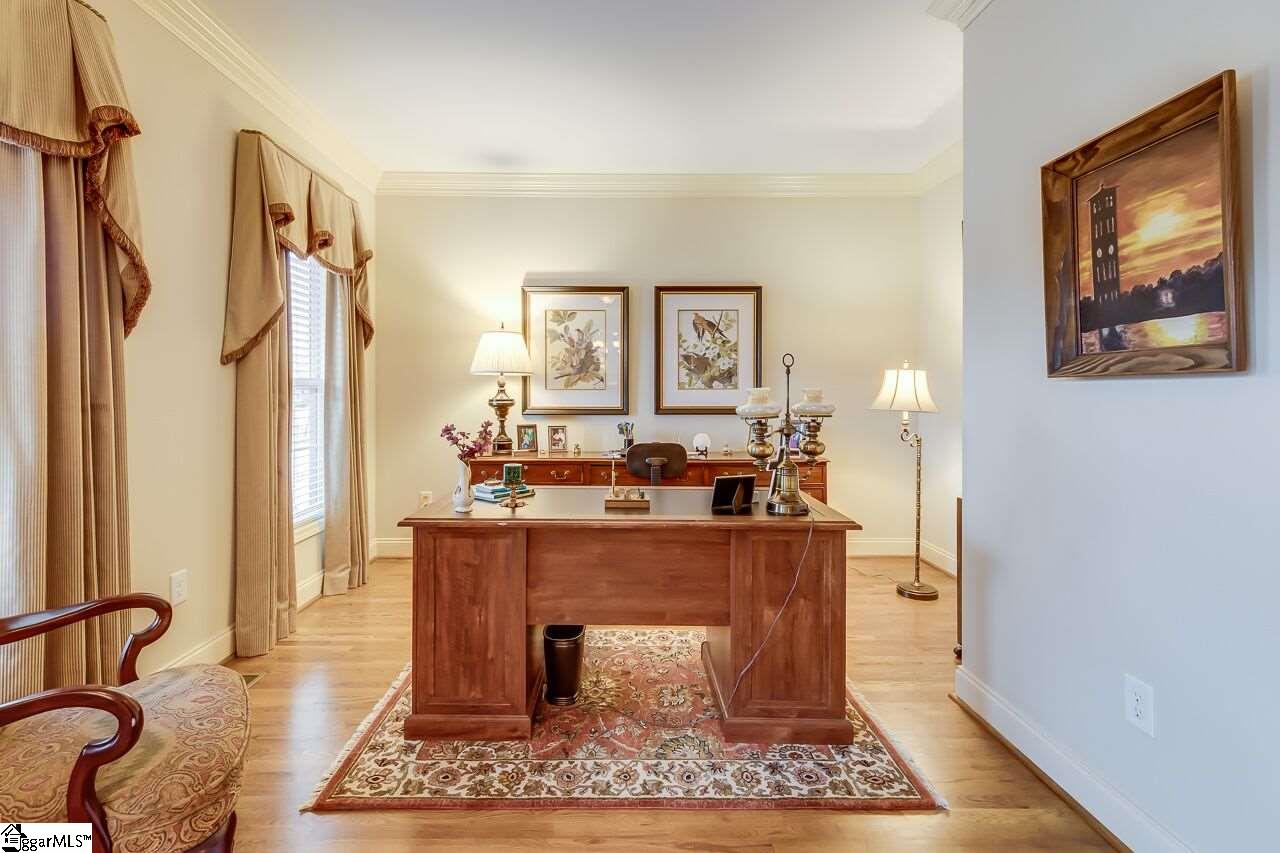 Property image 5 of 111 Farm Mill Circle in Boxwood, Simpsonville, SC 29681