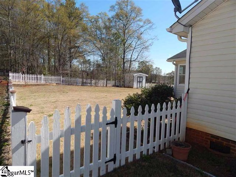 Property image 3 at 109 Tropical Way, Anderson, SC 29621