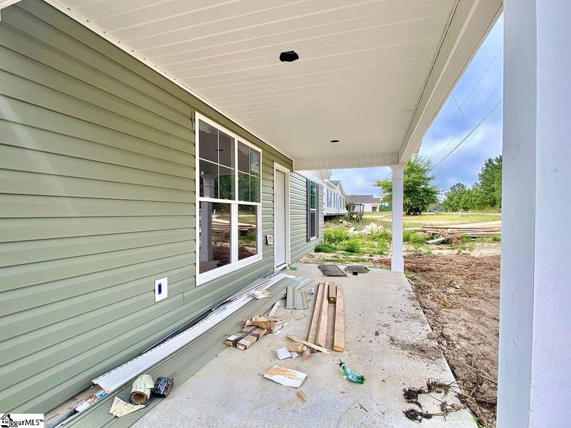 Property image 2 at 105 Colleton Lane, Clinton, SC 29325