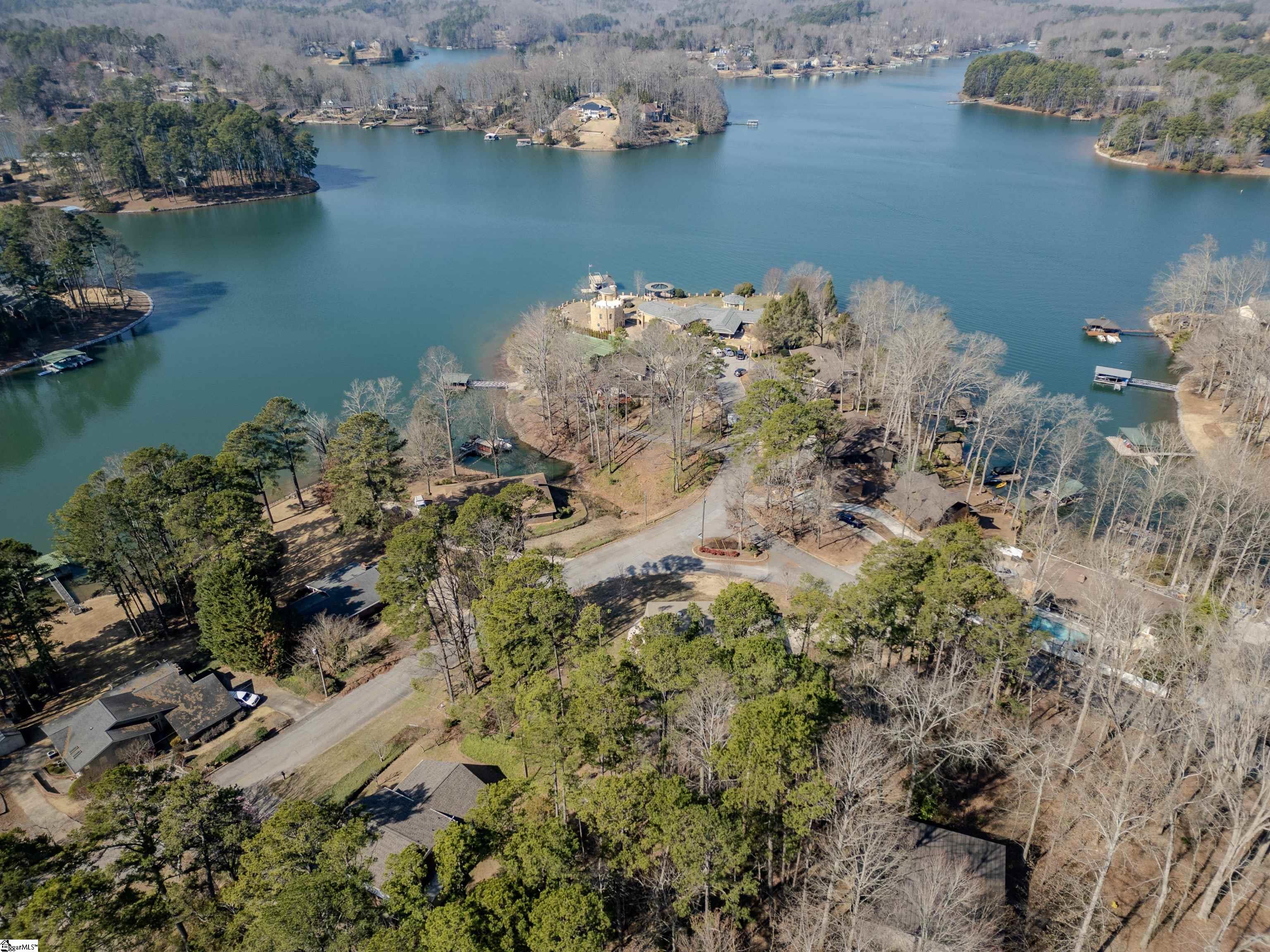 Property image 3 of 108 Waterford Drive in Normandy Shores, Seneca, SC 29678