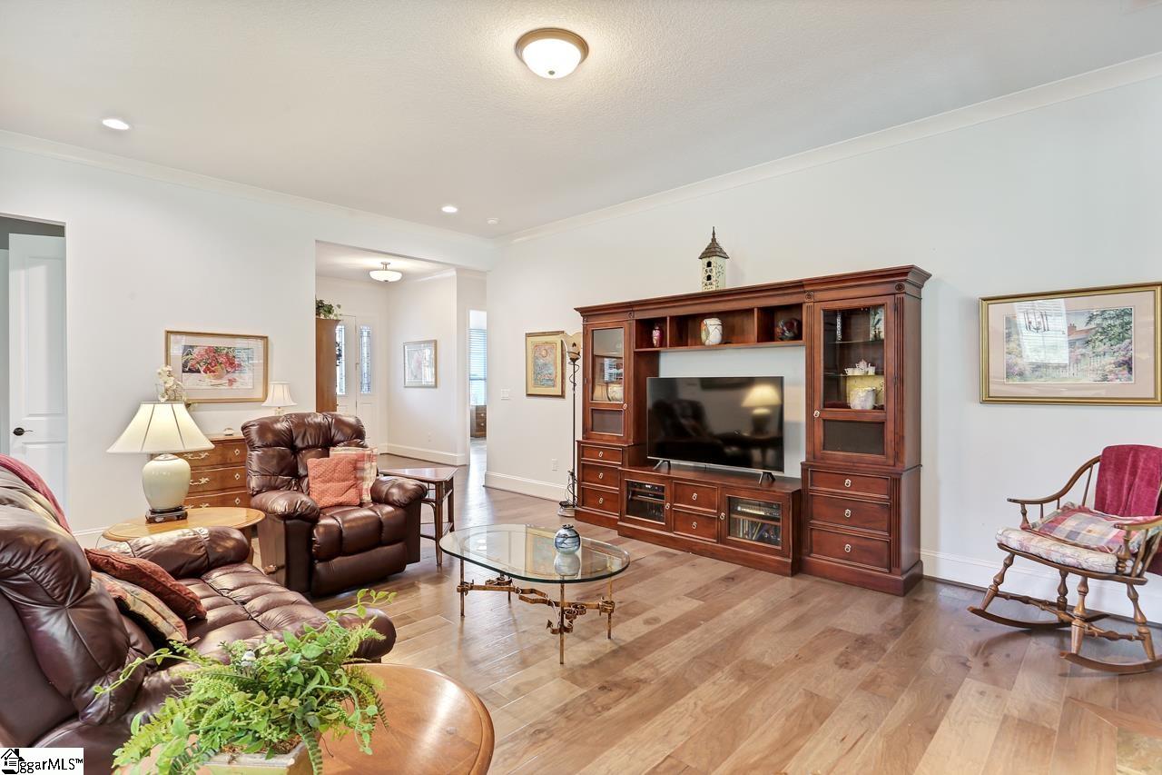 Property image 5 of 309 Bur Oak Trail in Ridgestone Cottages, Greenville, SC 29615