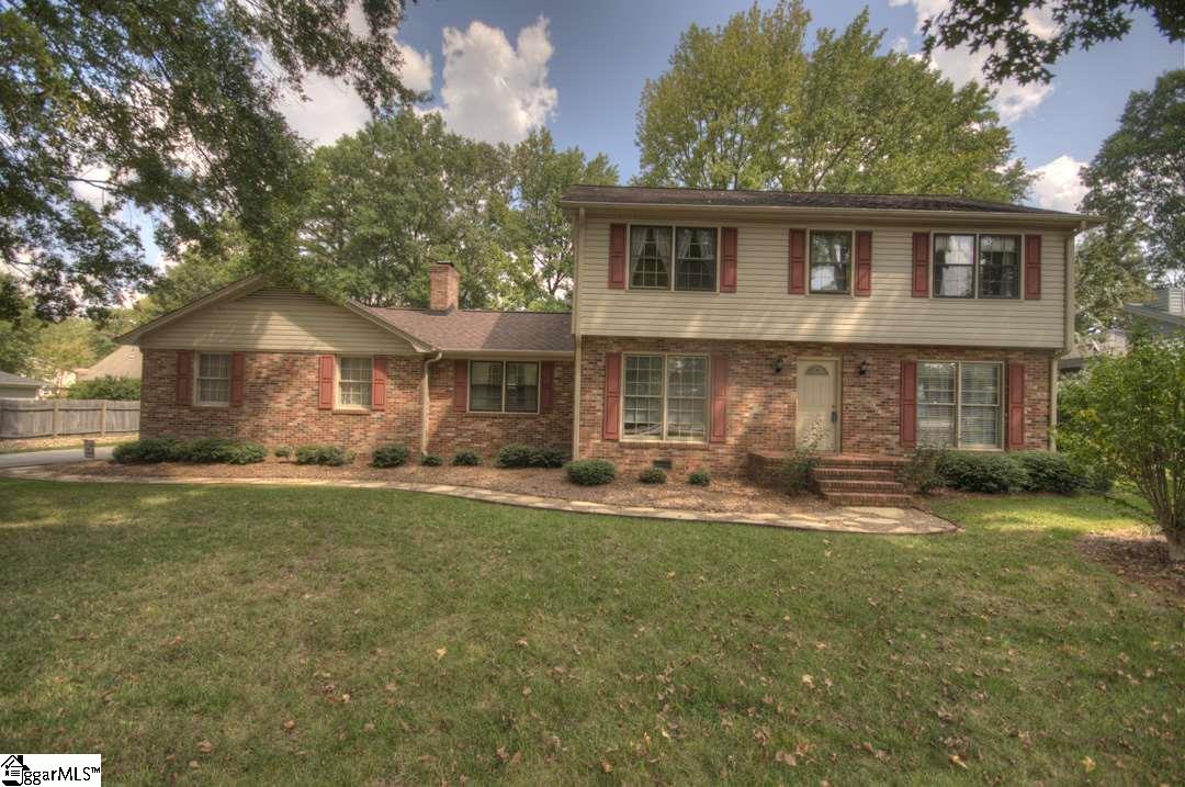 Property image 3 of 6 Tiverton Drive in Kingsgate, Greenville, SC 29615